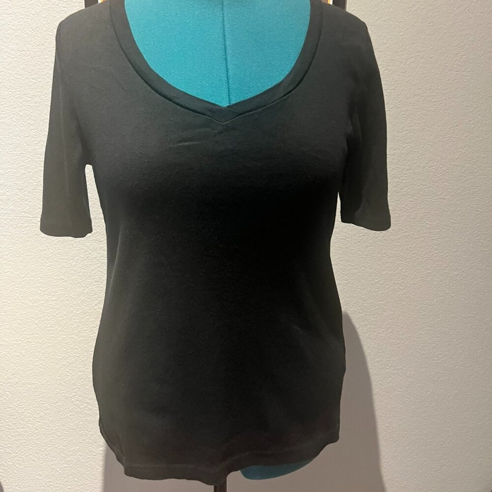 GAP Black Shirt